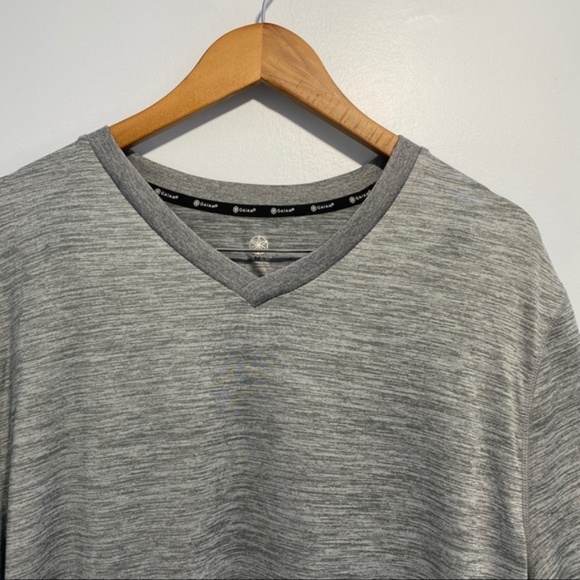 🦈 Gaiam Men’s Tee Size XL - Picture 16 of 16